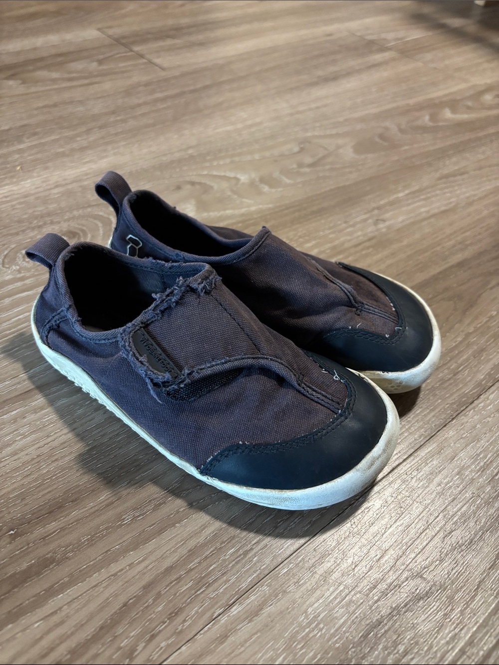 Vivobarefoot Kids Play Shoes Size EU 30 (US12/12.5) Navy Velcro Strap Casual